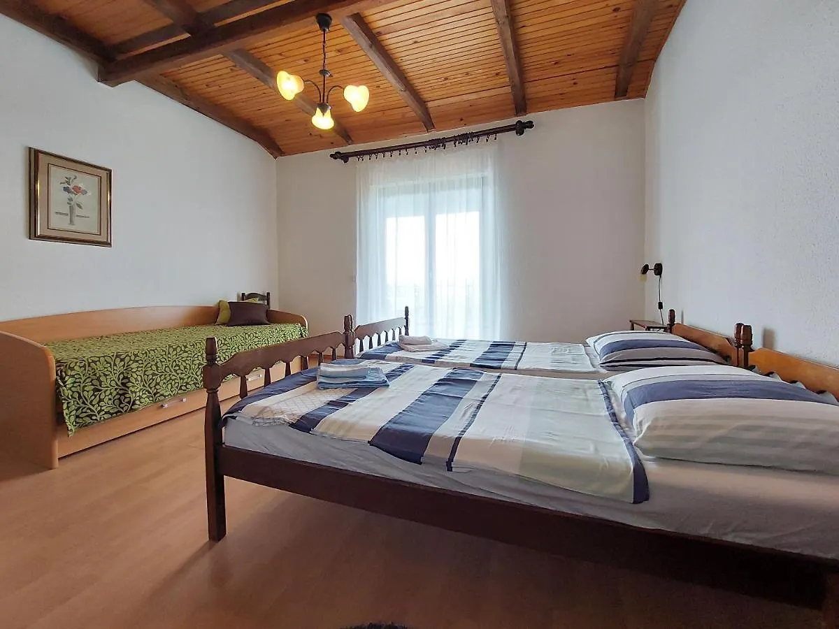 Apartments Vilim Pinezići 크로아티아
