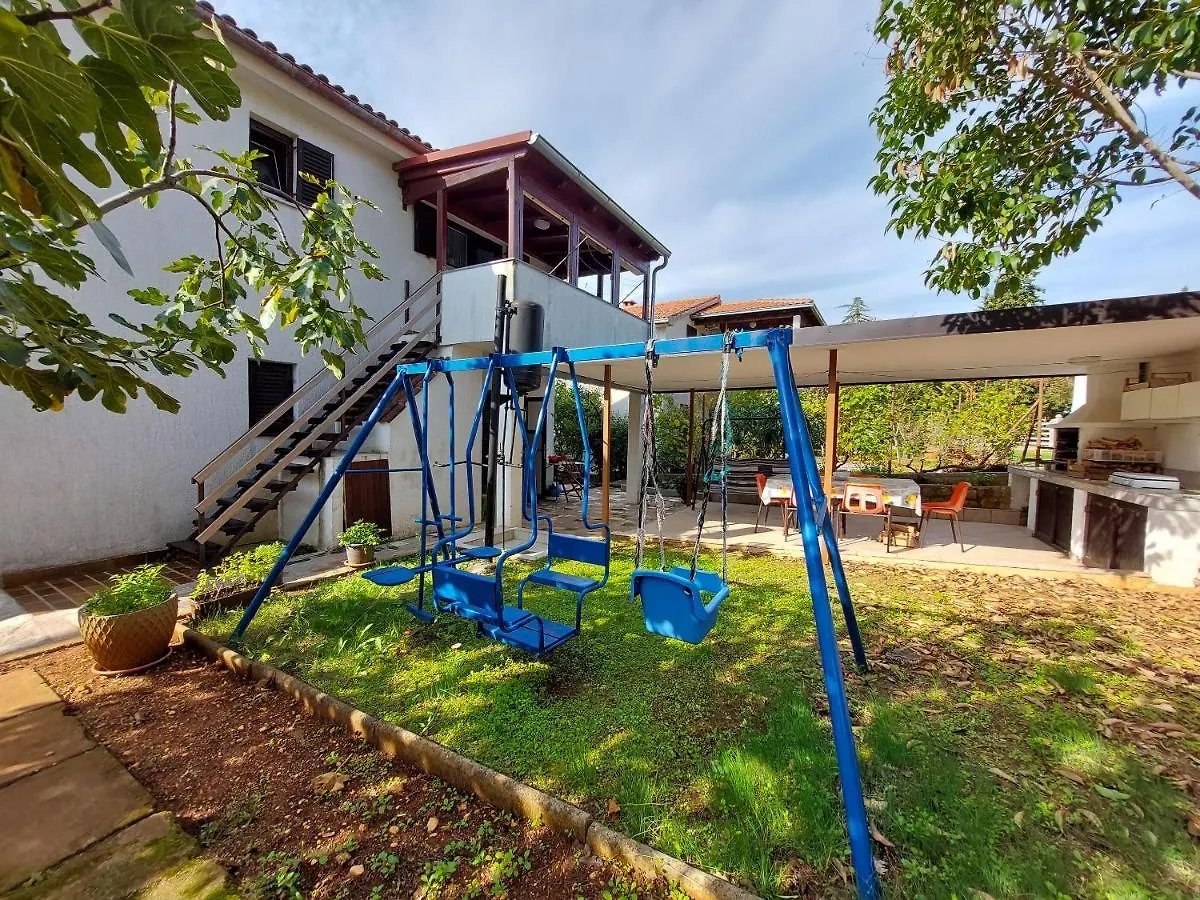Apartments Vilim Pinezići 크로아티아